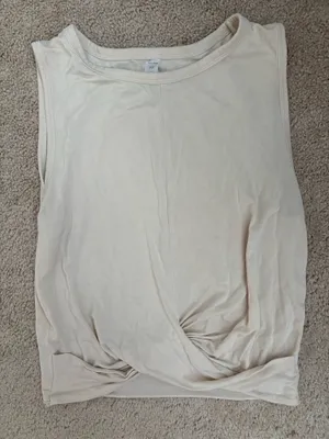 Alo Yoga Top thumbnail 3