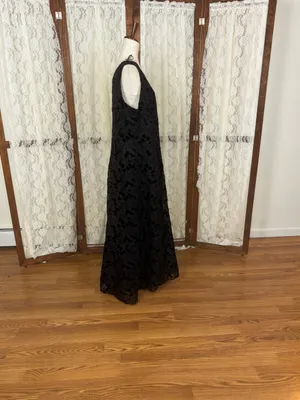 Beautiful Barisal Flocked Velvet Mother of The Bride Gown thumbnail 4