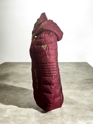 GUESS Women’s Asymmetrical Zip Puffer Coat Burgundy Size Small Water Resistant thumbnail 3
