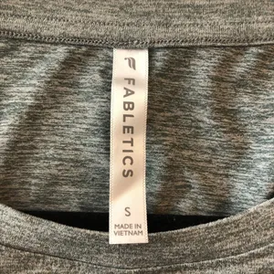 Fabletics Womens Work Out Top Long Sleeve Side Slits Heathered Gray S thumbnail 4