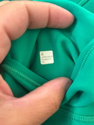 Lululemon Fast and Free High-Rise Fleece Tight 28" Kelly Green Size 6 thumbnail 4