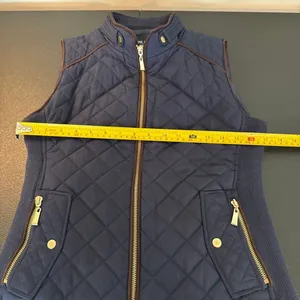 Quilted Vest‎ Navy Blue with Gold Zipper Women’s size-S thumbnail 4
