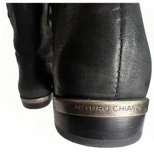 Arturo Chiang Womens Black Leather Chelsea Pull On‎ Boots Size 7M thumbnail 9