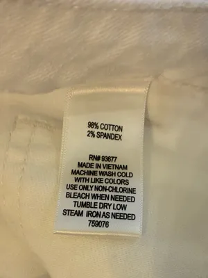 Women’s City Streets White Flared Jeans - Mid Rise Waist Wide Leg Size 7 thumbnail 4