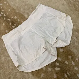 Lululemon Athletica BNWOT white speed shorts 10 tall thumbnail 4