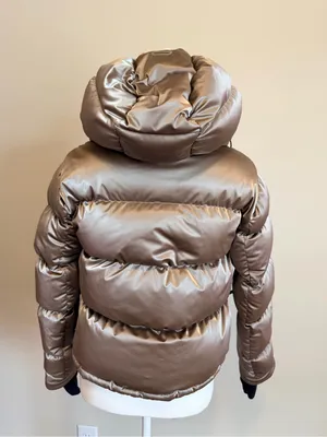 Aritzia The Super Puff Shorty Liquid Shine woman's jacket size 2xs relaxed fit thumbnail 6