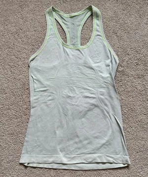 Lululemon Green Swiftly Tech Tank Top Size 6 Light Mint Lime thumbnail 6