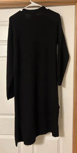 H&M Black Long Sleeve Sweater  thumbnail 2