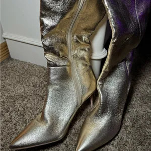 JustFab Metallic Boots thumbnail 5