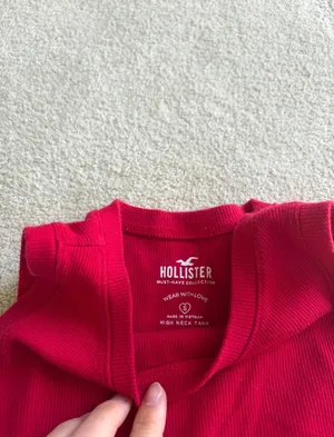 Hollister Red Tank thumbnail 3