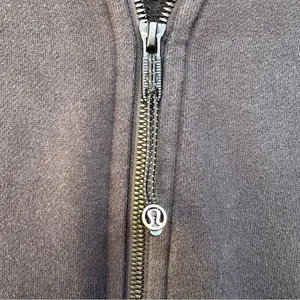Lululemon Scuba Hoodie *Light Cotton Fleece (First Release) Size 8 Black thumbnail 6