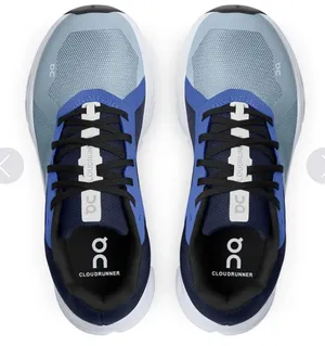 On Cloud Shoes Women’s thumbnail 3