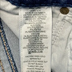 True Religion “Billy” Mid-Rise Women's Straight Leg Jeans thumbnail 8