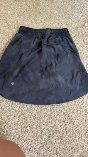 Lululemon Skirt Hotty Hot High-Rise thumbnail 3