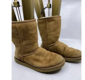 Ugg Australia Tan Classic Bootsbooties Size Us thumbnail 3