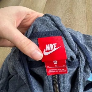 Nike Grey UNC North Carolina Zip-Up Hoodie Sweatshirt thumbnail 3