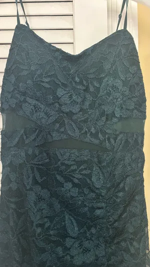 Dress thumbnail 2