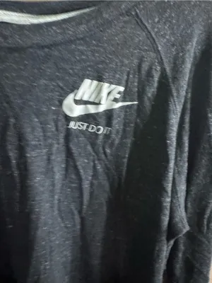 Women’s Nike Dark Gray Long Sleeve Lightweight Sweatshirt Size XL thumbnail 2