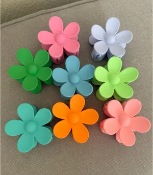 Amazon Hair flower claw clips thumbnail 1