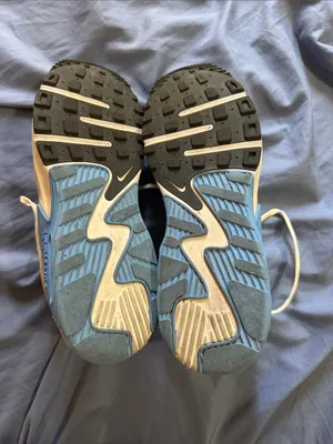 Nike Women's Air Max Excee "Summit White University Blue" thumbnail 4