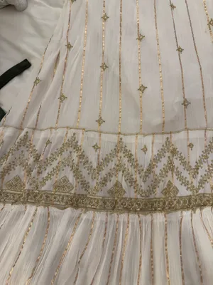 Gold & white flowy dress thumbnail 2
