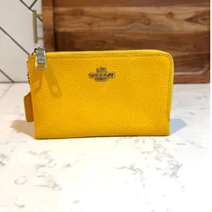 Coach Double Corner Zip Wristlet pebble leather This compact pouch bright yellow thumbnail 2