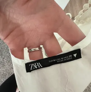 ZARA White Embroiled Poplin Top thumbnail 3