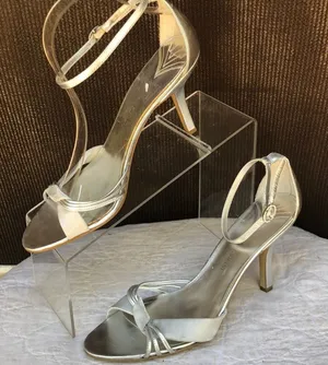 Enzo Anglionini‎ Heels thumbnail 1