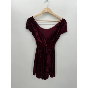 Wet Seal Womens Red Velvet Mini Dress Size S Mini Vampire Witchy Grunge NWT‎ thumbnail 2