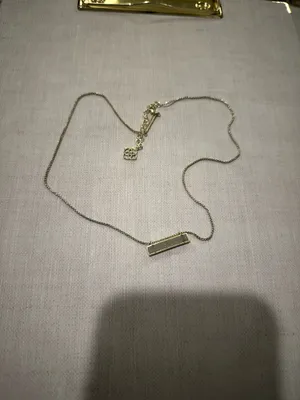 Kendra Scott necklace thumbnail 3