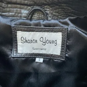 Sharon Young Sportswear Vest Size S‎ Genuine Leather Black Snake Print thumbnail 2