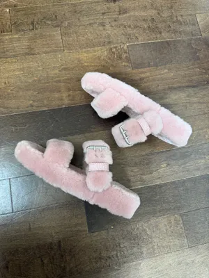 UGG Plush Shearling Slide Sandals in Light Pink size 8 thumbnail 3