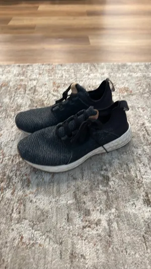 New Balance Sneakers thumbnail 2