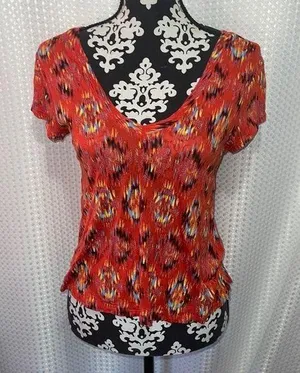 Love On A Hanger Shirt - red Color - medium. thumbnail 1