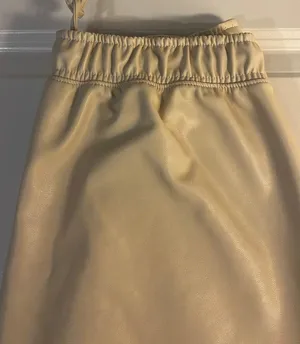 Abercrombie: Vegan Leather Sunday Jogger thumbnail 5