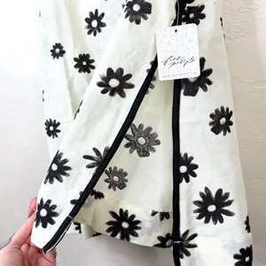 NEW Free People Groovy Daisy Black Floral Cotton Linen 2 Piece Casual Set Size 0 thumbnail 6