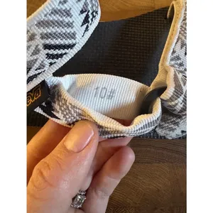 Teva Original Universal Size 10 Sport Sandals Geometric White Black Grey thumbnail 5