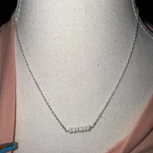 Howlite necklace Silver thumbnail 2
