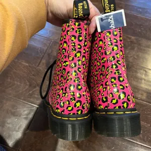 Dr Martens 1460 Leopard Smooth Leather Lace Up Boots Hot Pink NWT thumbnail 6