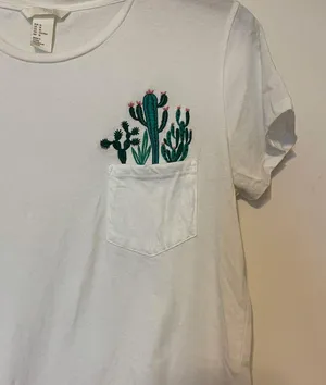 t-shirt. thumbnail 1