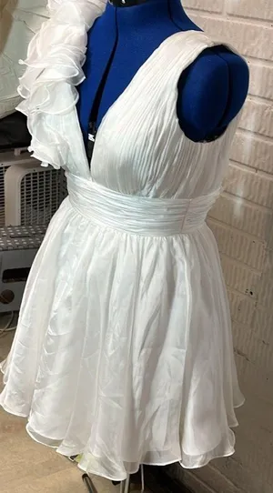 Mac Duggal Party Dress thumbnail 2