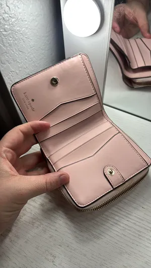 Kate Spade wallet thumbnail 2