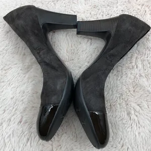 Naturalizer brown suede rounded toe heels thumbnail 3