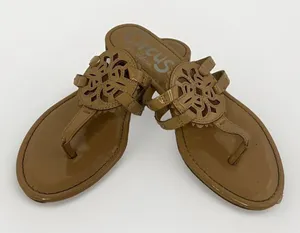 Circus by Sam Edelman Cherri Size 7.5‎ Medallion Thong Sandals Flat Beige thumbnail 1