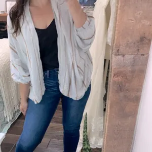 Grade and Gather kimono top size small/medium thumbnail 4