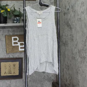 NWT Pink Rose Juniors Side-Slit Handkerchief-Hem Tank Top Gray XS thumbnail 2