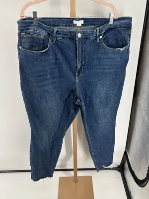 Good American Good Legs Crop Jeans Womens Size 24 Ankle Denim thumbnail 1
