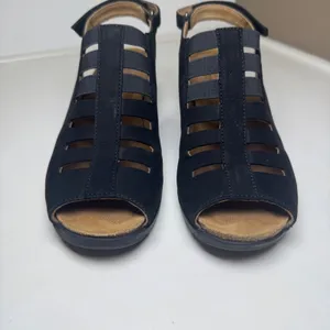 Comfortiva Women‎ Black Leather Wedge Sandals Pillowtop Memory Foam CT0026101 9M thumbnail 3