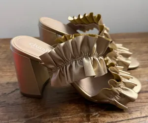 Charles‎ by Charles David Royals gold ruffle block heel slide sandals 7 thumbnail 1