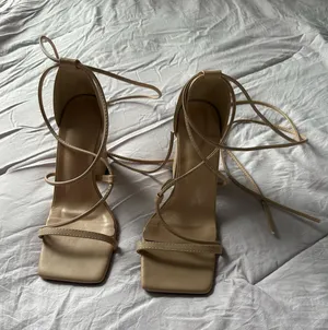 Shein Heels Nude Chunky Lace-Up thumbnail 1